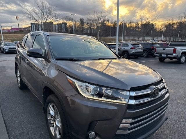 2017 Toyota Highlander Limited