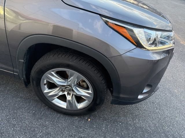 2017 Toyota Highlander Limited