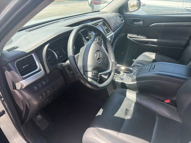 2018 Toyota Highlander Limited Platinum