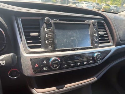 2018 Toyota Highlander Limited Platinum