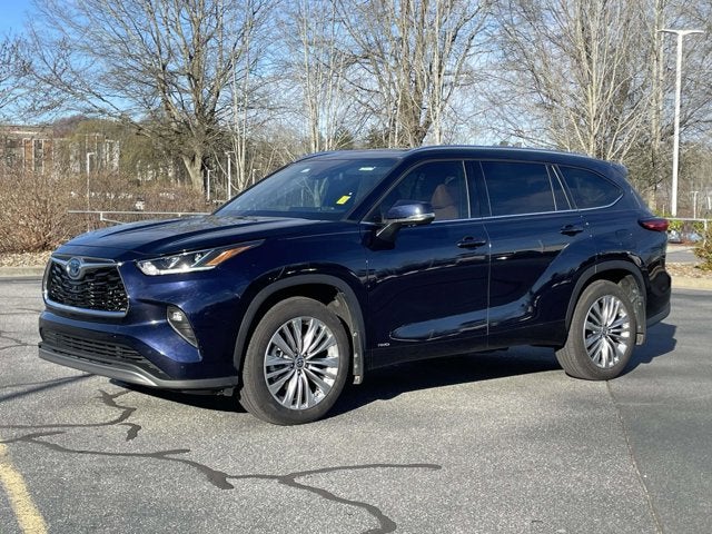 2023 Toyota Highlander Platinum