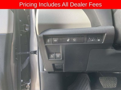 2023 Toyota Sienna Platinum 7 Passenger
