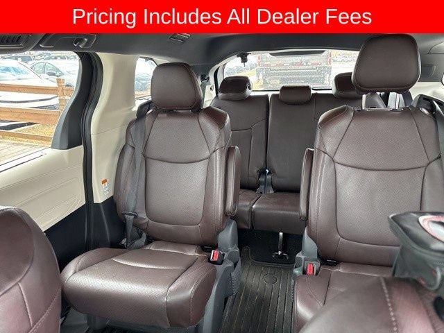 2023 Toyota Sienna Platinum 7 Passenger