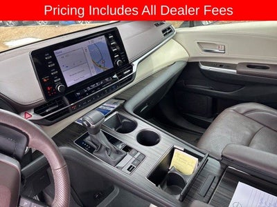 2023 Toyota Sienna Platinum 7 Passenger