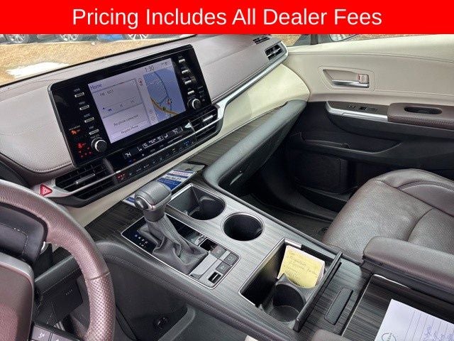 2023 Toyota Sienna Platinum 7 Passenger