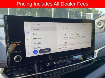 2025 Toyota Sienna Platinum 7 Passenger