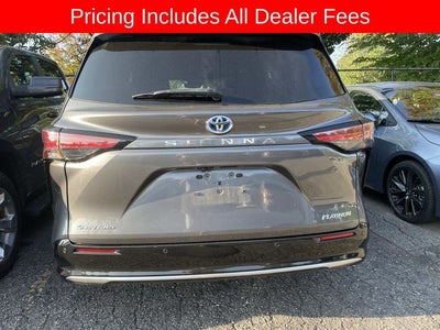 2025 Toyota Sienna Platinum 7 Passenger
