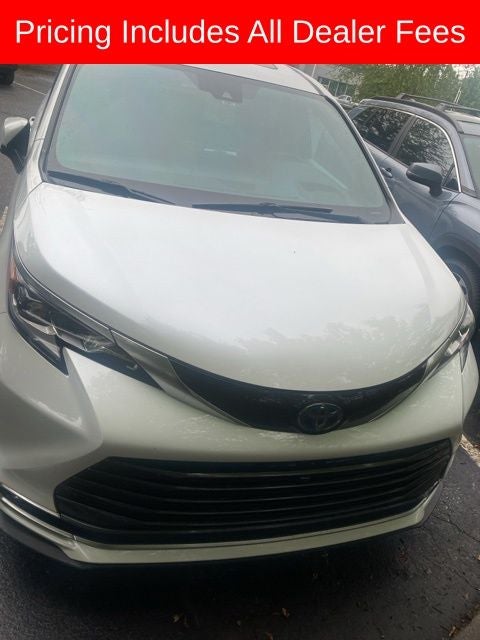 2022 Toyota Sienna Platinum 7 Passenger