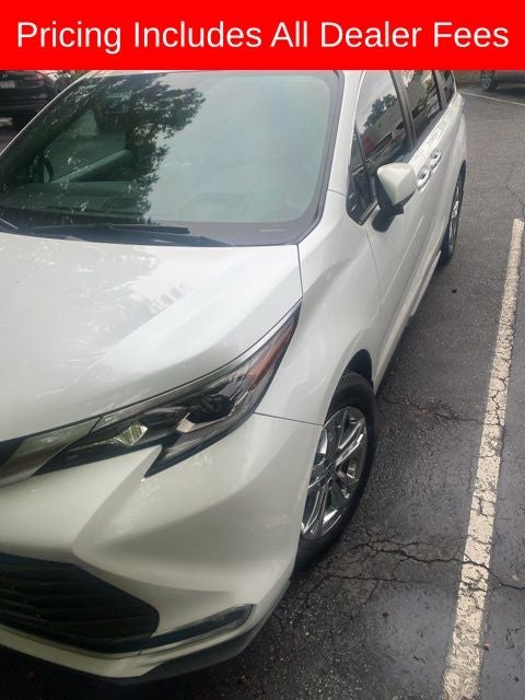 2022 Toyota Sienna Platinum 7 Passenger