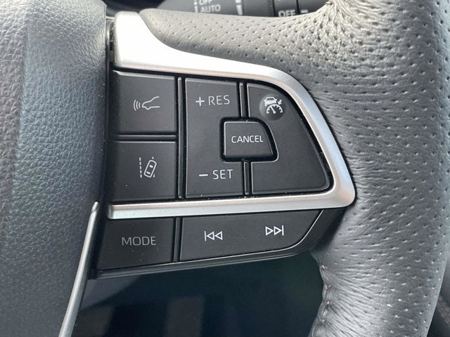 2025 Toyota Sienna Platinum