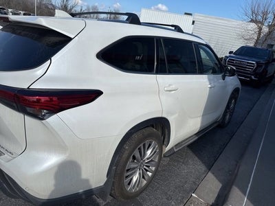 2021 Toyota Highlander Platinum