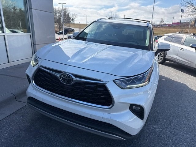 2021 Toyota Highlander Platinum