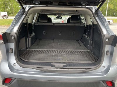 2021 Toyota HIGHLANDER XLE