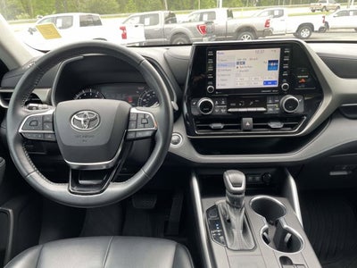 2021 Toyota HIGHLANDER XLE