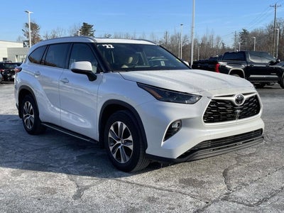 2022 Toyota Highlander XLE