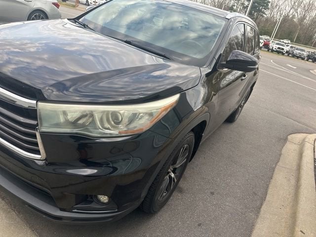 2016 Toyota Highlander XLE V6