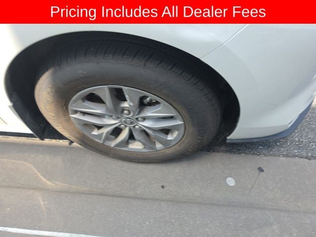 2024 Toyota Sienna XLE 7 Passenger