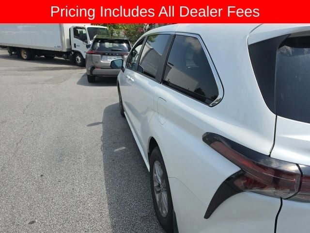 2024 Toyota Sienna XLE 7 Passenger