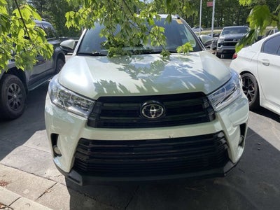 2017 Toyota Highlander SE