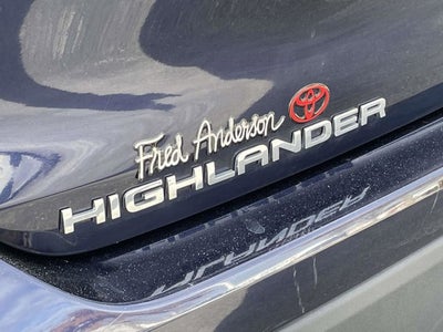 2023 Toyota Highlander LE