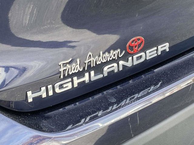 2023 Toyota Highlander LE
