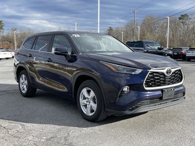 2023 Toyota Highlander LE