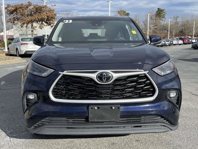 2023 Toyota Highlander LE