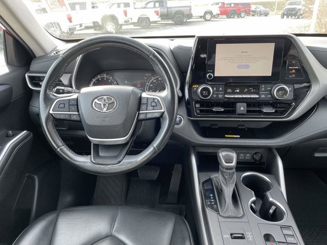 2023 Toyota Highlander XLE