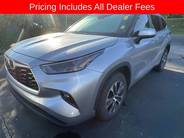 2023 Toyota Highlander XLE