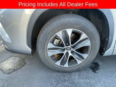 2023 Toyota Highlander XLE