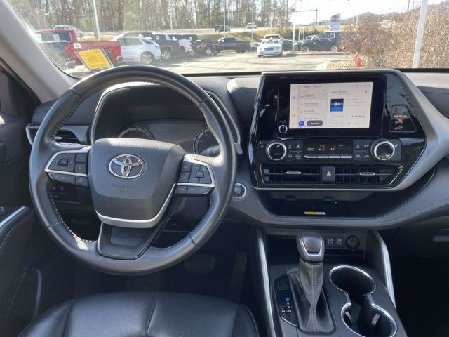 2023 Toyota Highlander XLE