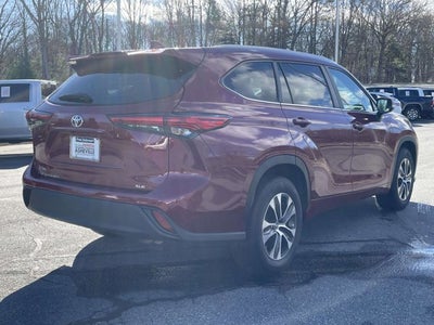 2023 Toyota Highlander XLE