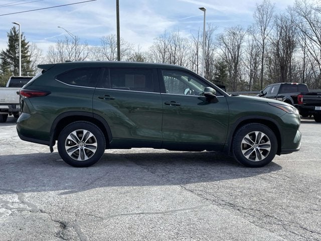 2024 Toyota Highlander XLE