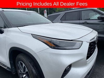 2024 Toyota Highlander XLE