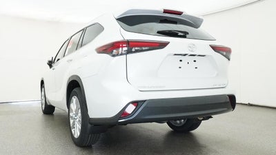 2026 Toyota Highlander Limited