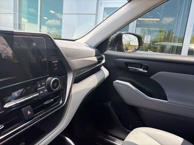 2024 Toyota Highlander XLE