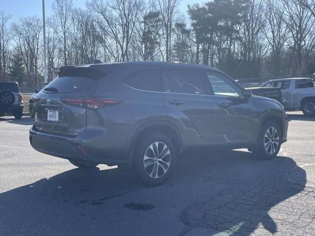 2024 Toyota Highlander XLE