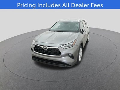2026 Toyota Highlander Base