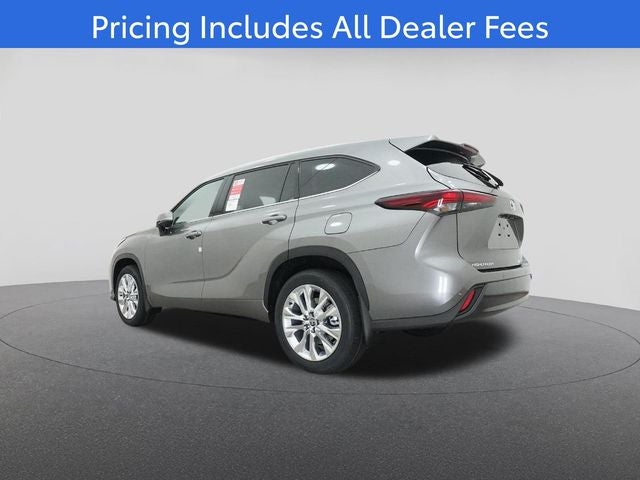 2026 Toyota Highlander Base