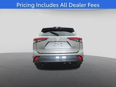 2026 Toyota Highlander Base
