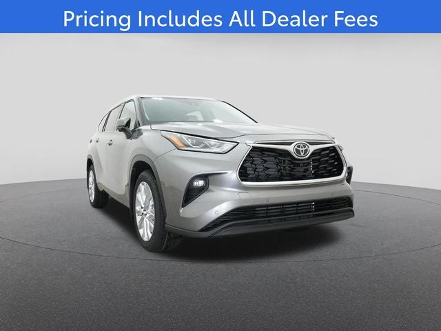 2026 Toyota Highlander Base
