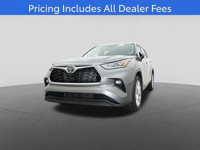 2026 Toyota Highlander Base
