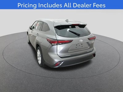 2026 Toyota Highlander Base