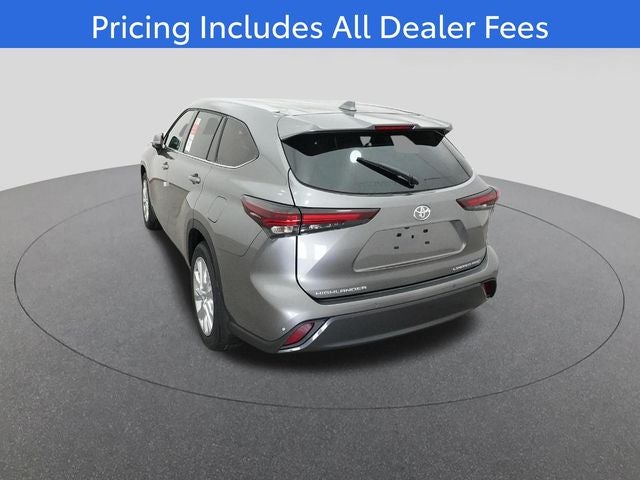 2026 Toyota Highlander Base