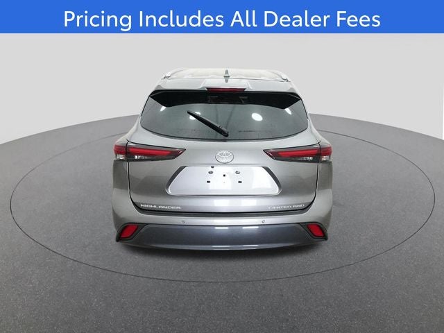 2026 Toyota Highlander Base