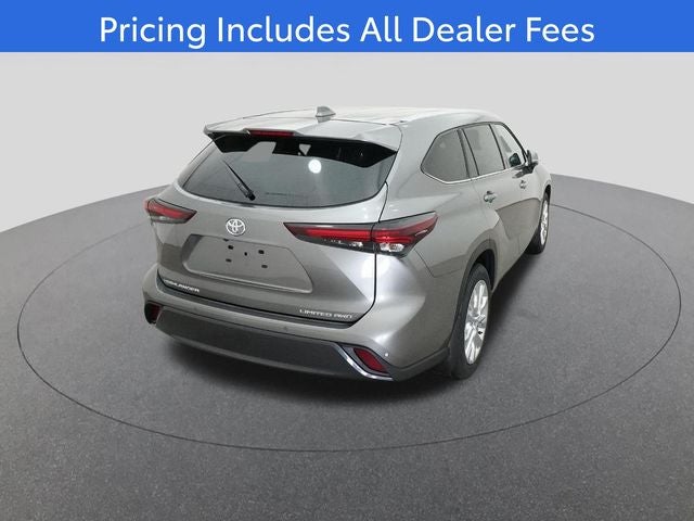 2026 Toyota Highlander Base