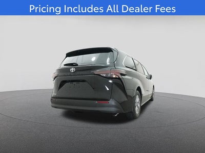 2026 Toyota Sienna LE 8 Passenger