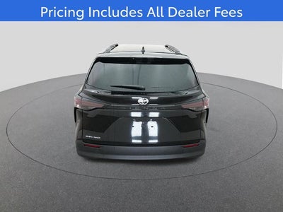 2026 Toyota Sienna LE 8 Passenger