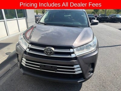 2017 Toyota Highlander Base