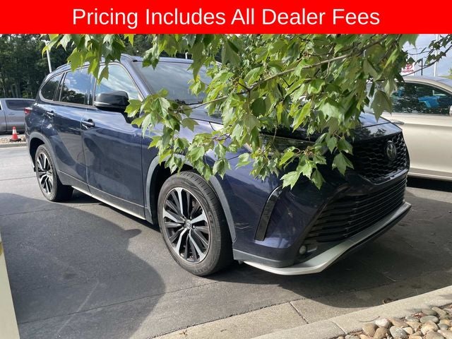 2022 Toyota Highlander XSE